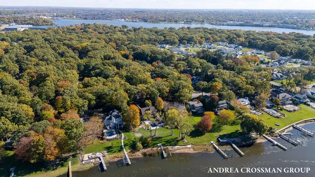 $2,625,000 | 798 Pine Bay Drive, Holland, MI 49424