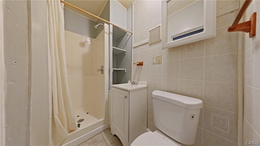 418 Bacon Street Utica, NY 13501 - Photo 46 of 48