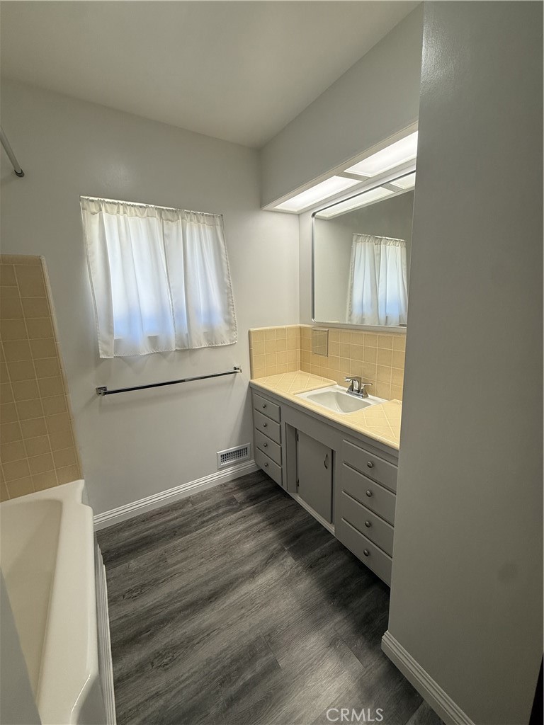 4645 Chicago Riverside, CA 92507 - Photo 13 of 24