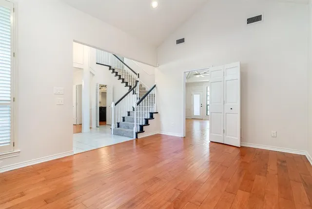 a view of entryway with wooden floor