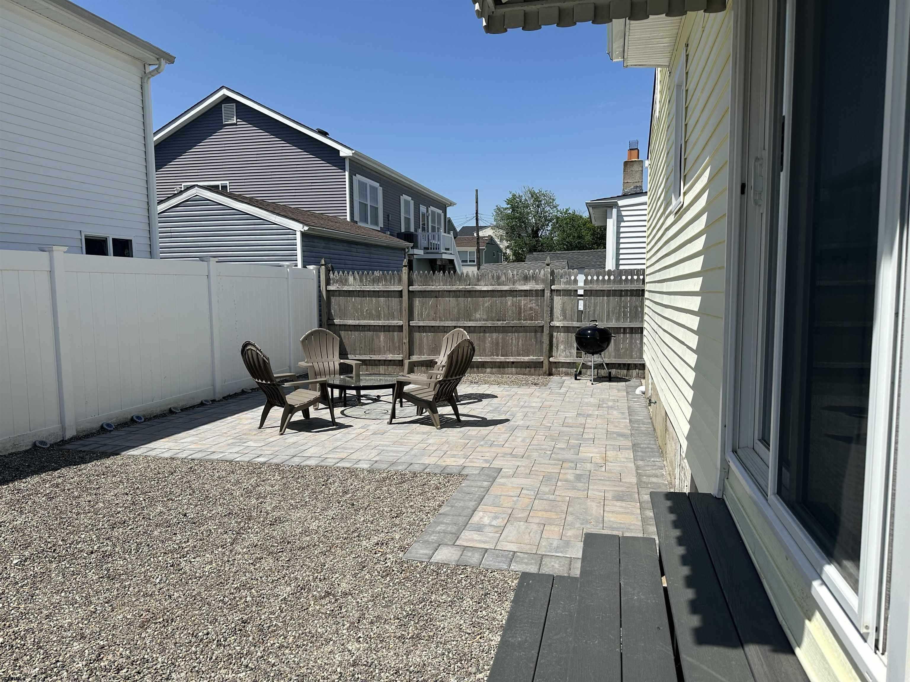 302 Sheridan Place Brigantine, NJ 08203 - Photo 13 of 15 a view of a terrace with chairs