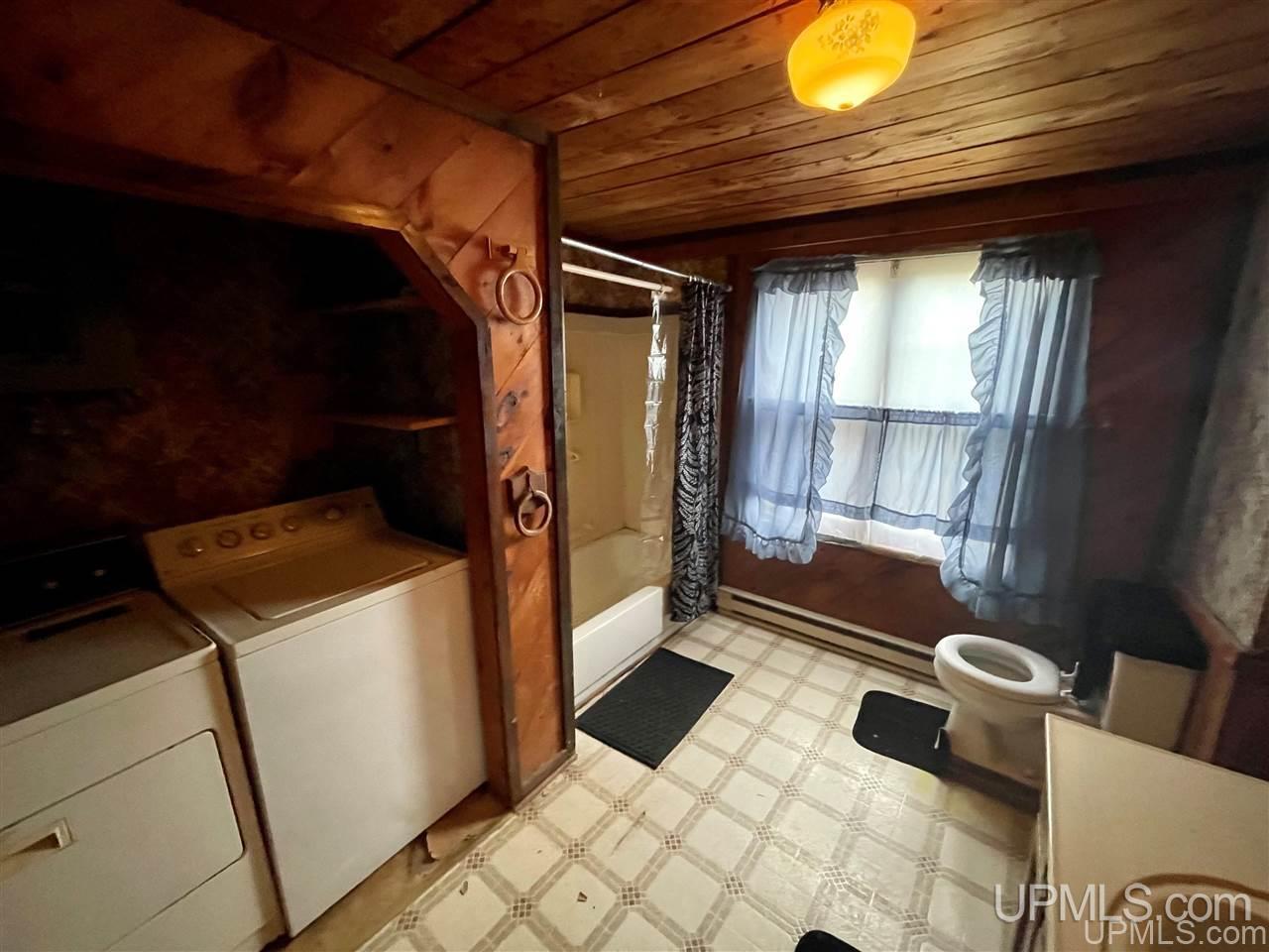 247 Section 6 Road Crystal Falls, MI 49920 - Photo 8 of 18
