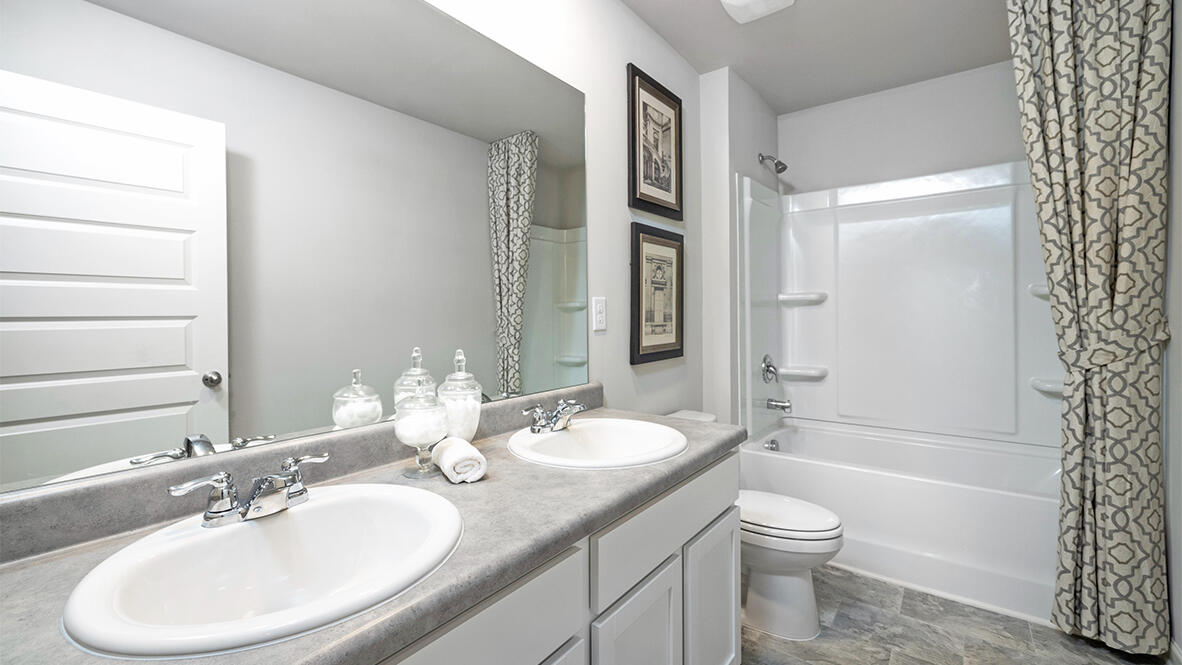 968 Raghorn Road Grovetown, GA 30813 - Photo 62 of 65 Secondary Bathroom
