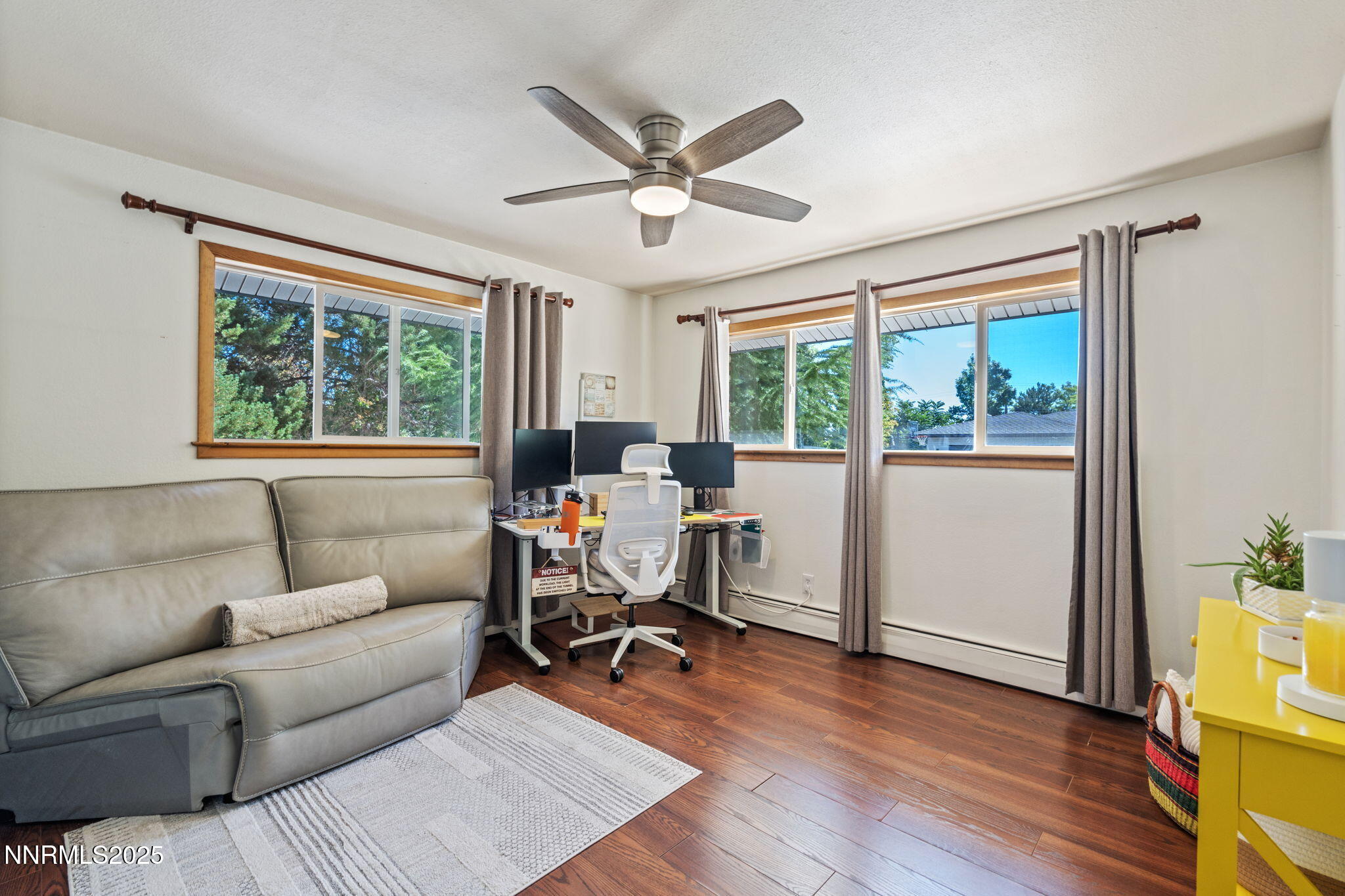 2275 Solari Drive Reno, NV 89509 - Photo 29 of 52 a living room with furniture and a window