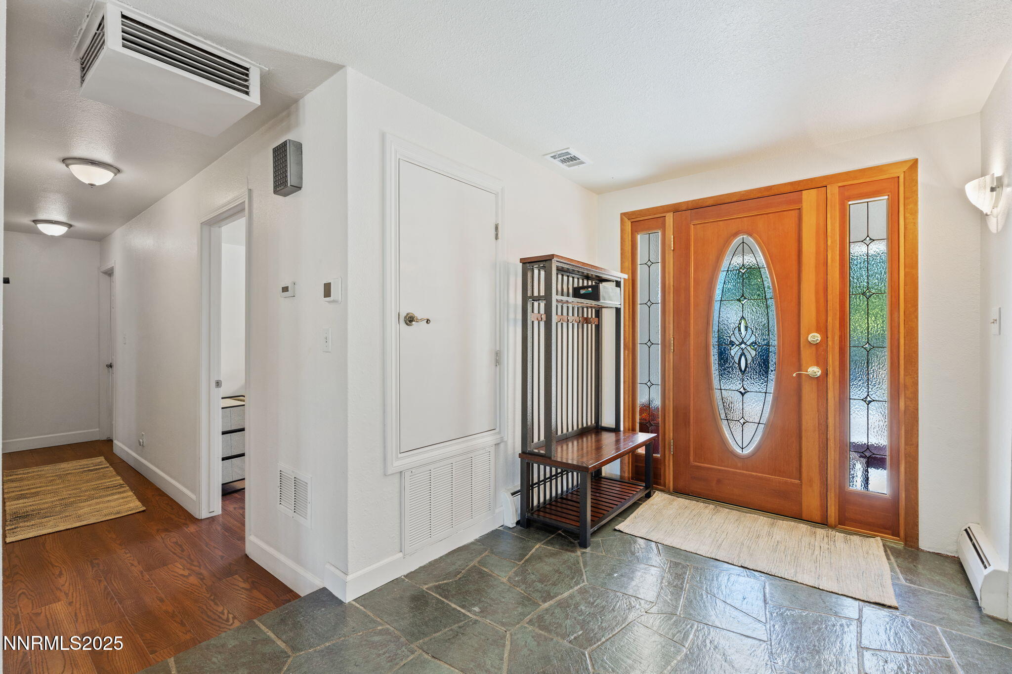 2275 Solari Drive Reno, NV 89509 - Photo 7 of 52 11-web-or-mls-DSC04088