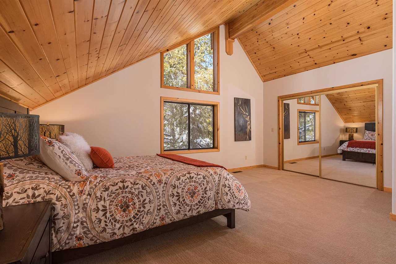 11580 Chalet Road Truckee, CA 96161 - Photo 10 of 14 Gallery Image 10