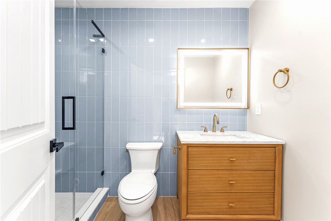 6 Potter Street Newport, RI 02840 - Photo 11 of 22 En Suite bathroom