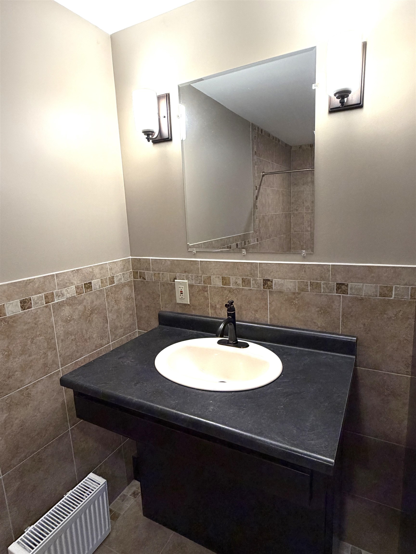 785 Brattleboro Road Hinsdale, NH 03451 - Photo 28 of 60