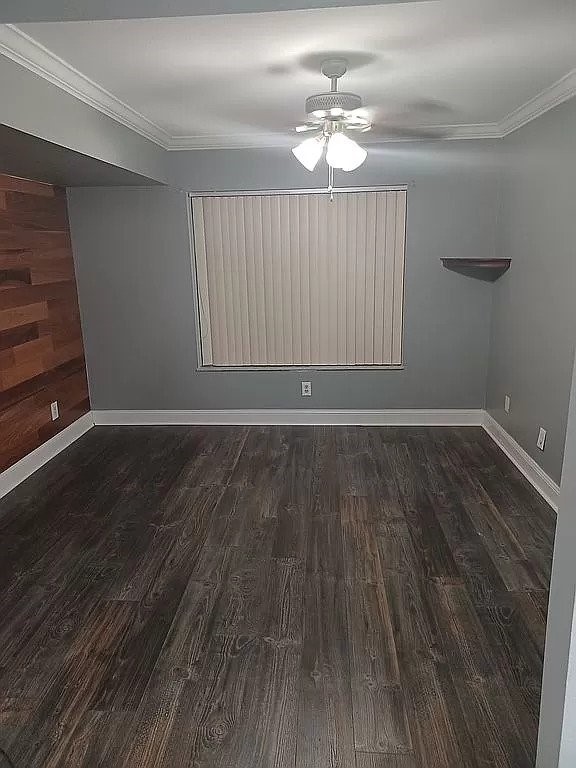 2425 6th Road Southwest Vero Beach, FL 32962 - Photo 11 of 22 Gallery Image 11