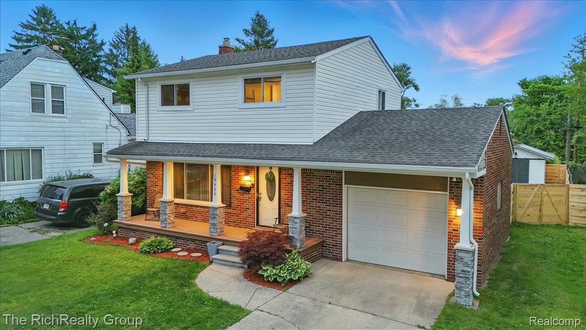 19434 Garfield Street Redford, MI 48240 - Photo 2 of 42 02-Photo_001.jpg