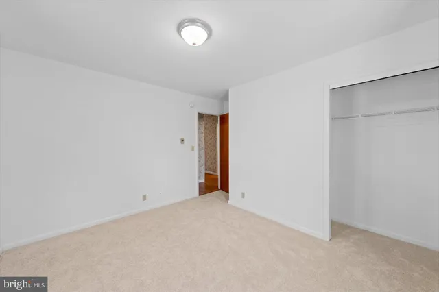 an empty room with an entryway