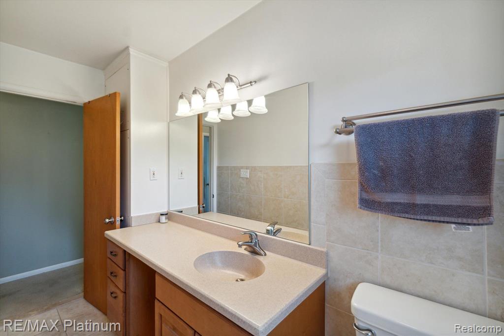 3742 Norton Road Howell, MI 48843 - Photo 34 of 53