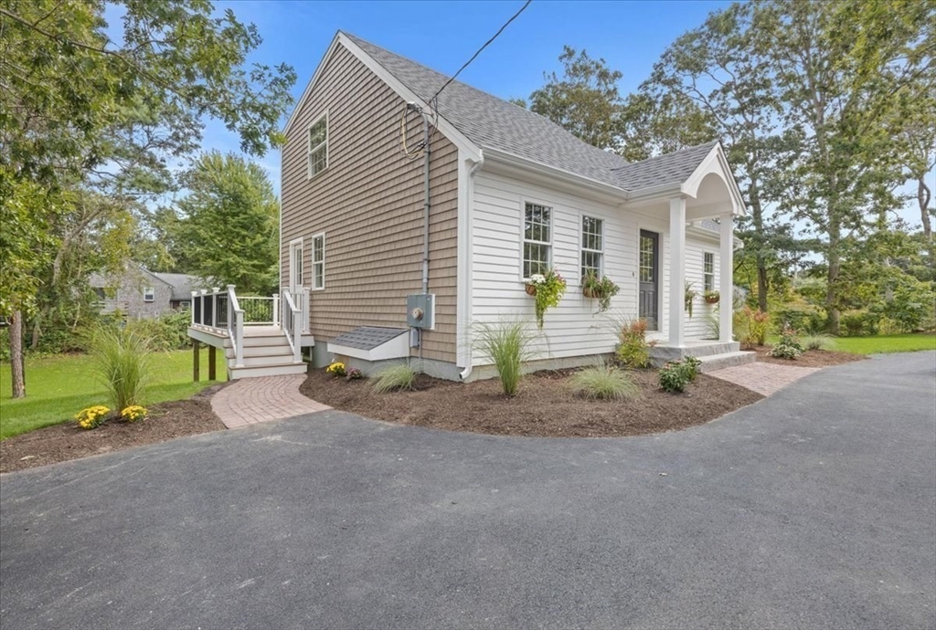 50 Norris Road Bourne, MA 02562 - Photo 6 of 15 Gallery Image 6
