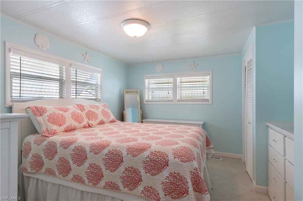 9334 Pitt Road Bonita Springs, FL 34135 - Photo 4 of 29 Gallery Image 4