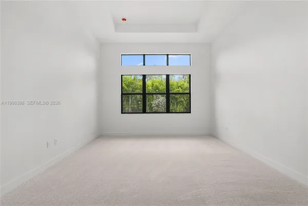 $10,000 | 9257 Sunflower Mdw Road, Boca Raton, FL 33434