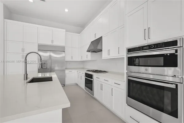 $10,000 | 9257 Sunflower Mdw Road, Boca Raton, FL 33434