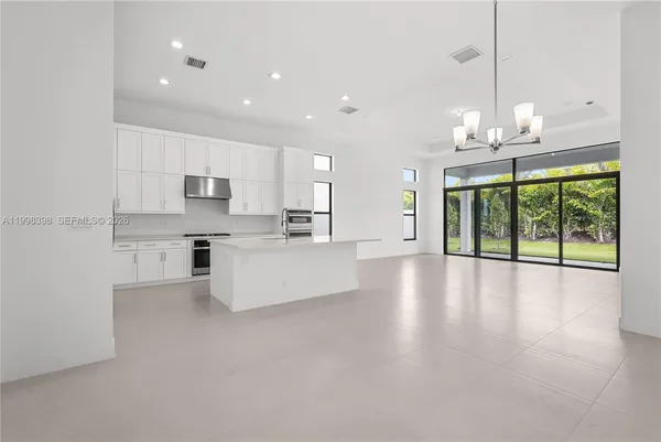 $10,000 | 9257 Sunflower Mdw Road, Boca Raton, FL 33434