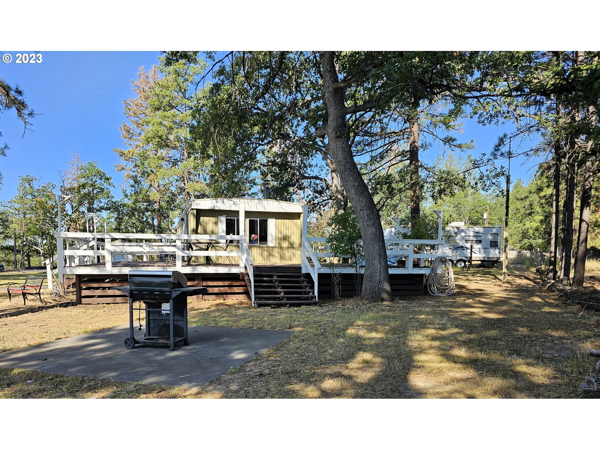 141 South Louisa Road Wamic, OR 97063 - Photo 28 of 33