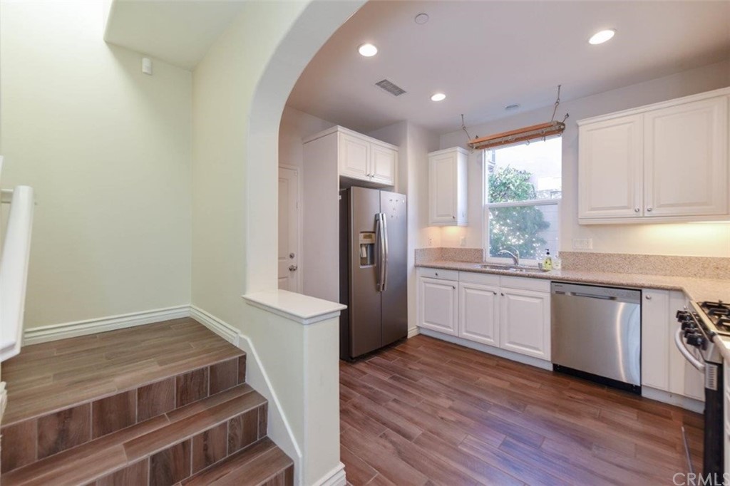 81 Canal Irvine, CA 92620 - Photo 37 of 50