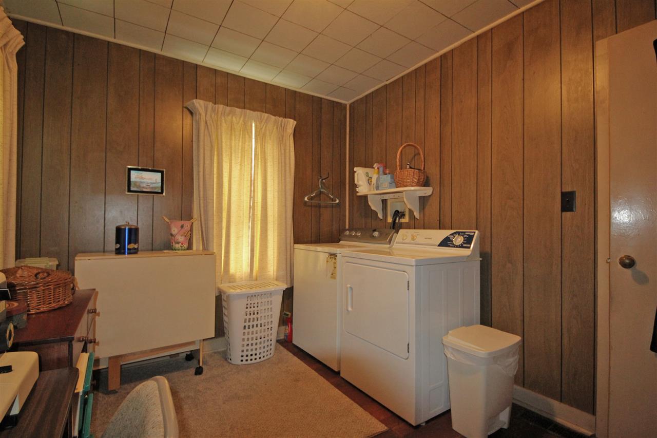 1703 North Keystone Road Traverse City, MI 49696 - Photo 18 of 23 1836992-17.JPG