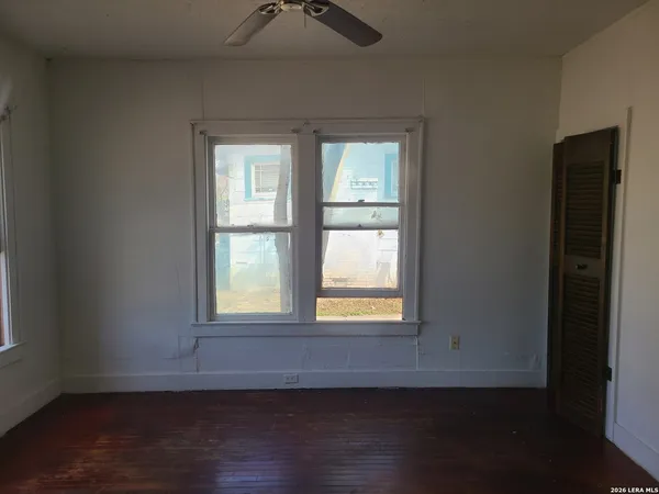 $975 | 1106 Hammond Avenue, San Antonio, TX 78210