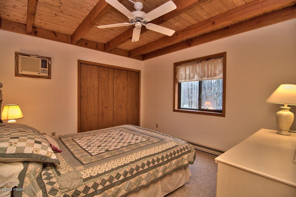 4338 Wedge Road Lake Ariel, PA 18436 - Photo 15 of 91