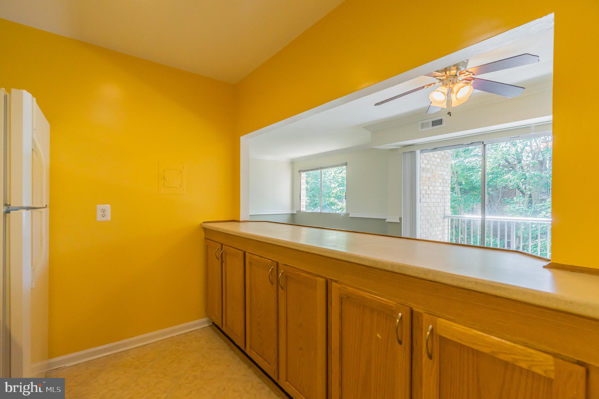2908 Kings Chapel Road, Unit 13 Falls Church, VA 22042 - Photo 11 of 15