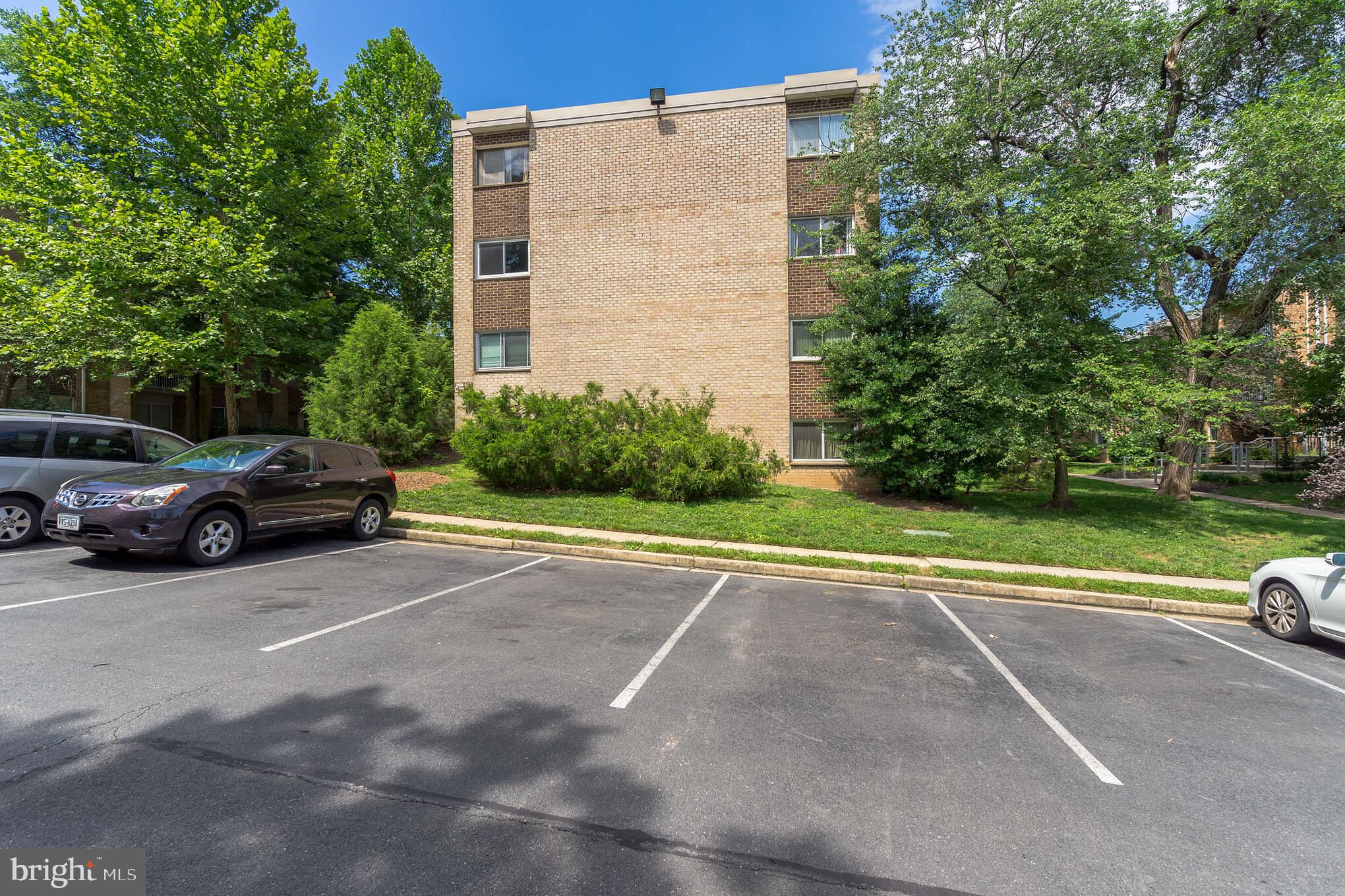 2908 Kings Chapel Road, Unit 13 Falls Church, VA 22042 - Photo 15 of 15