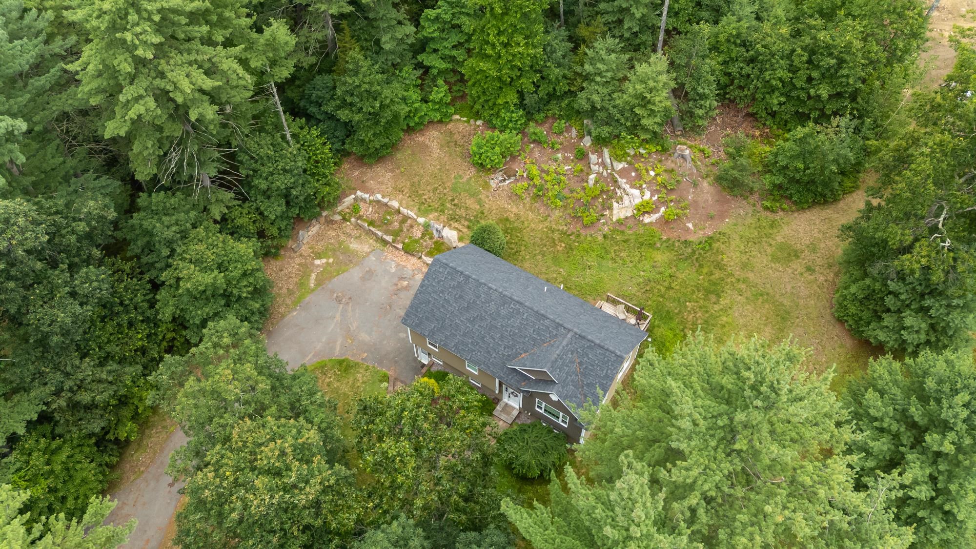 1118 Bodwell Road Manchester, NH 03109 - Photo 30 of 33 Gallery Image 30