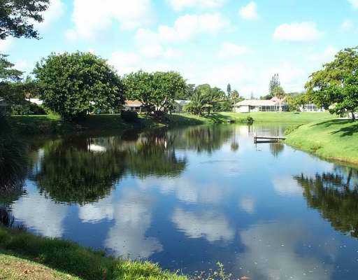 99 Southwest 10th Drive Boca Raton, FL 33486 - Photo 1 of 1 Primary Photo