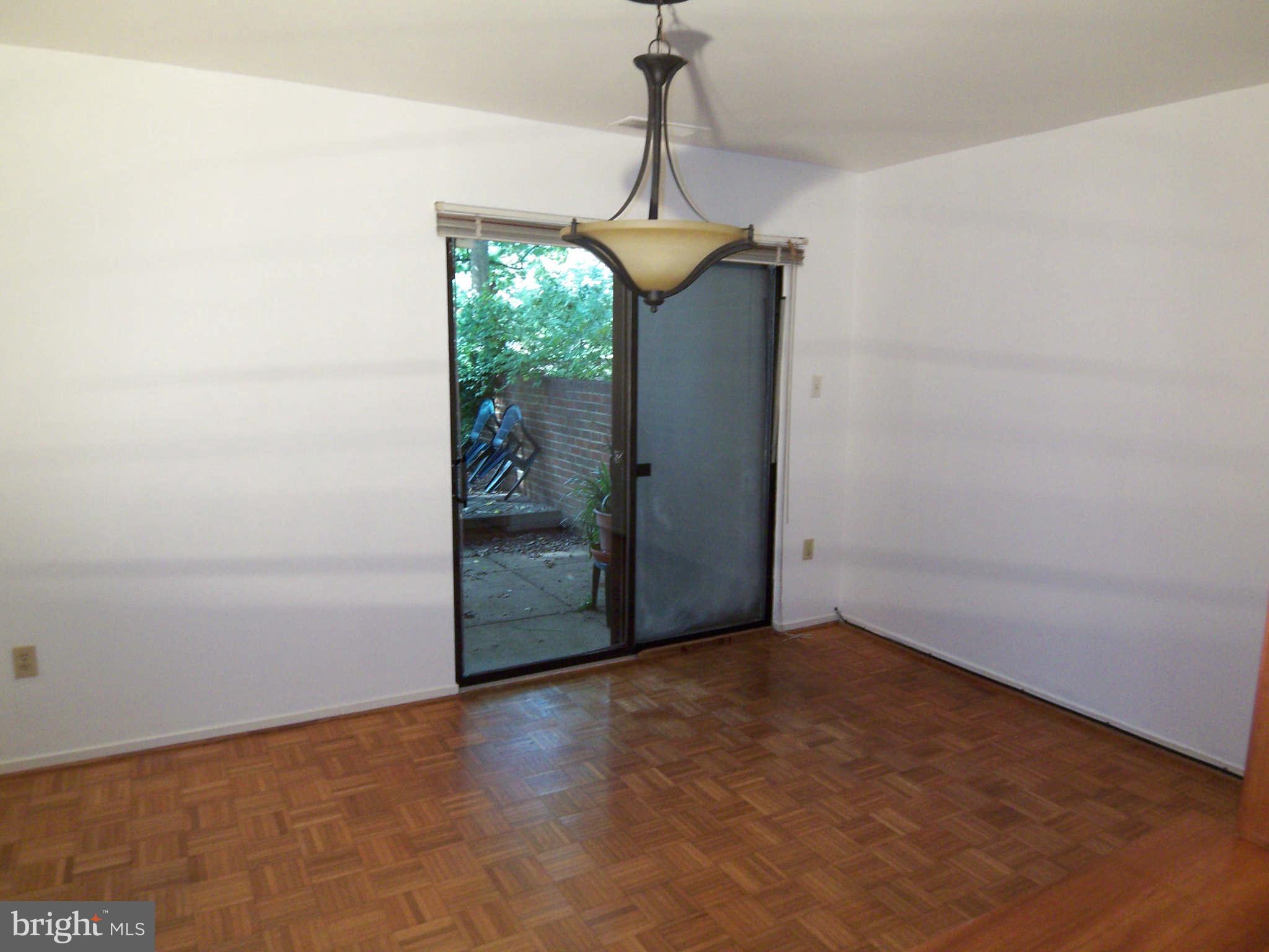 11793 Indian Ridge Road Reston, VA 20191 - Photo 5 of 23 Dining Room