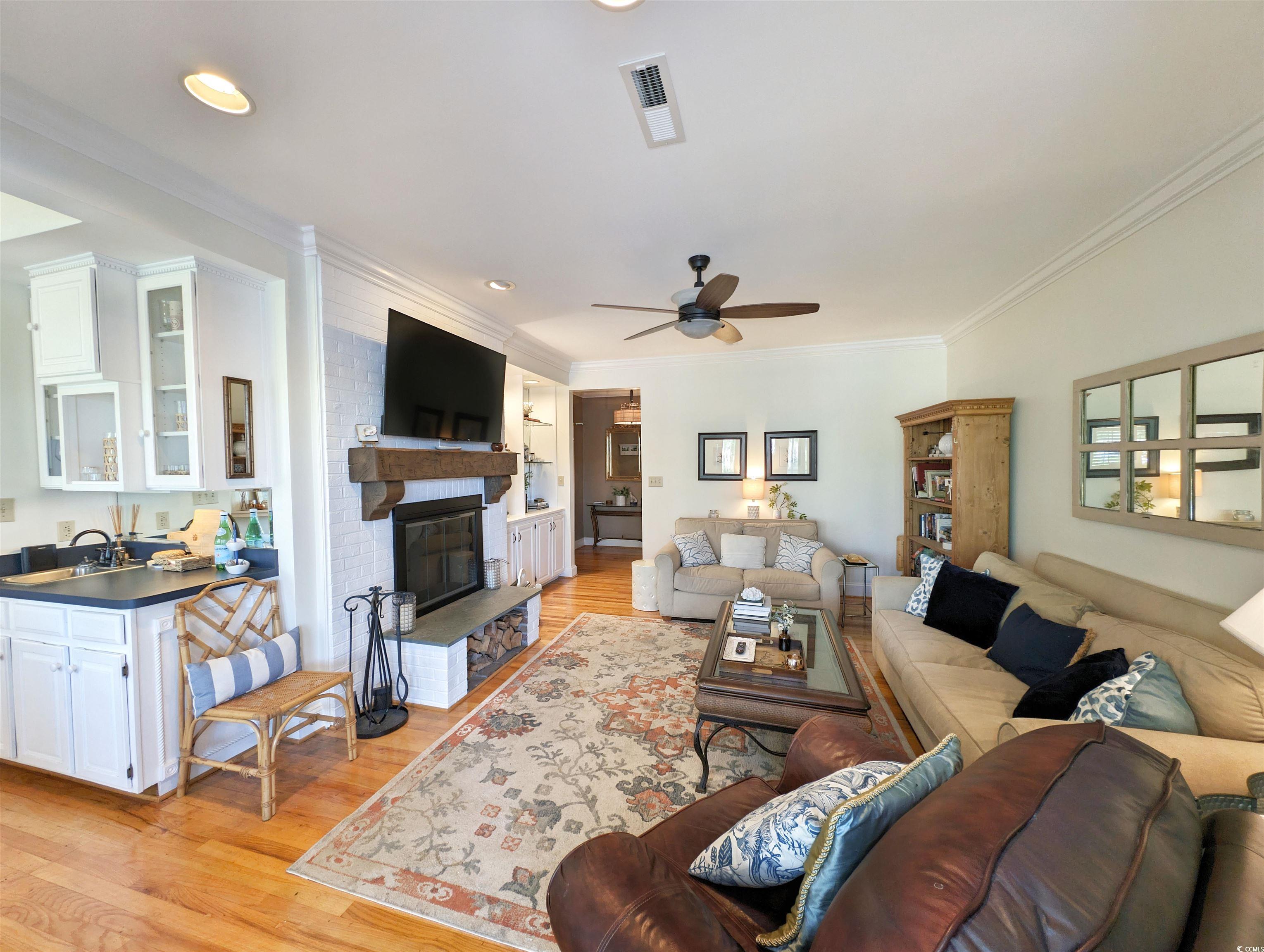 1970 Governors Landing Road, Unit 209 Murrells Inlet, SC 29576 - Photo 17 of 40 Gallery Image 17