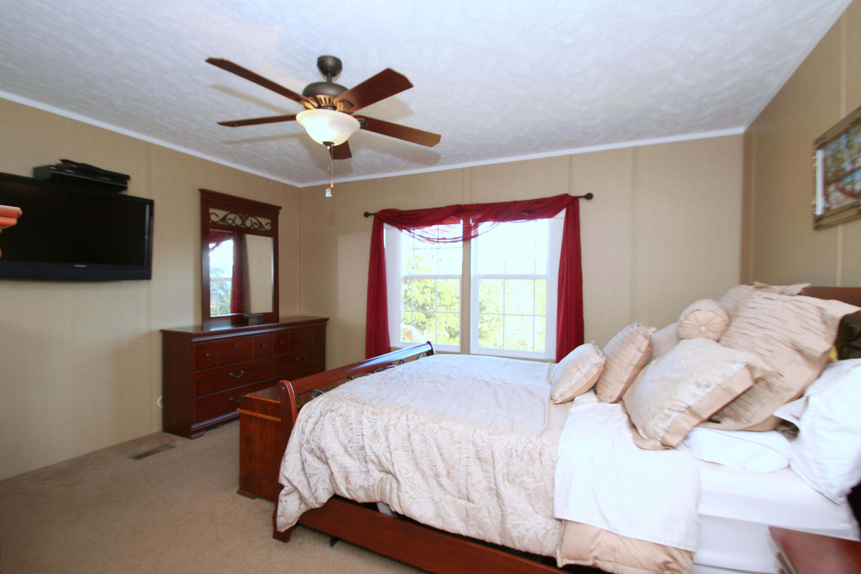 765 Old Stage Coach Road Rutledge, TN 37861 - Photo 25 of 38 Master bedroom