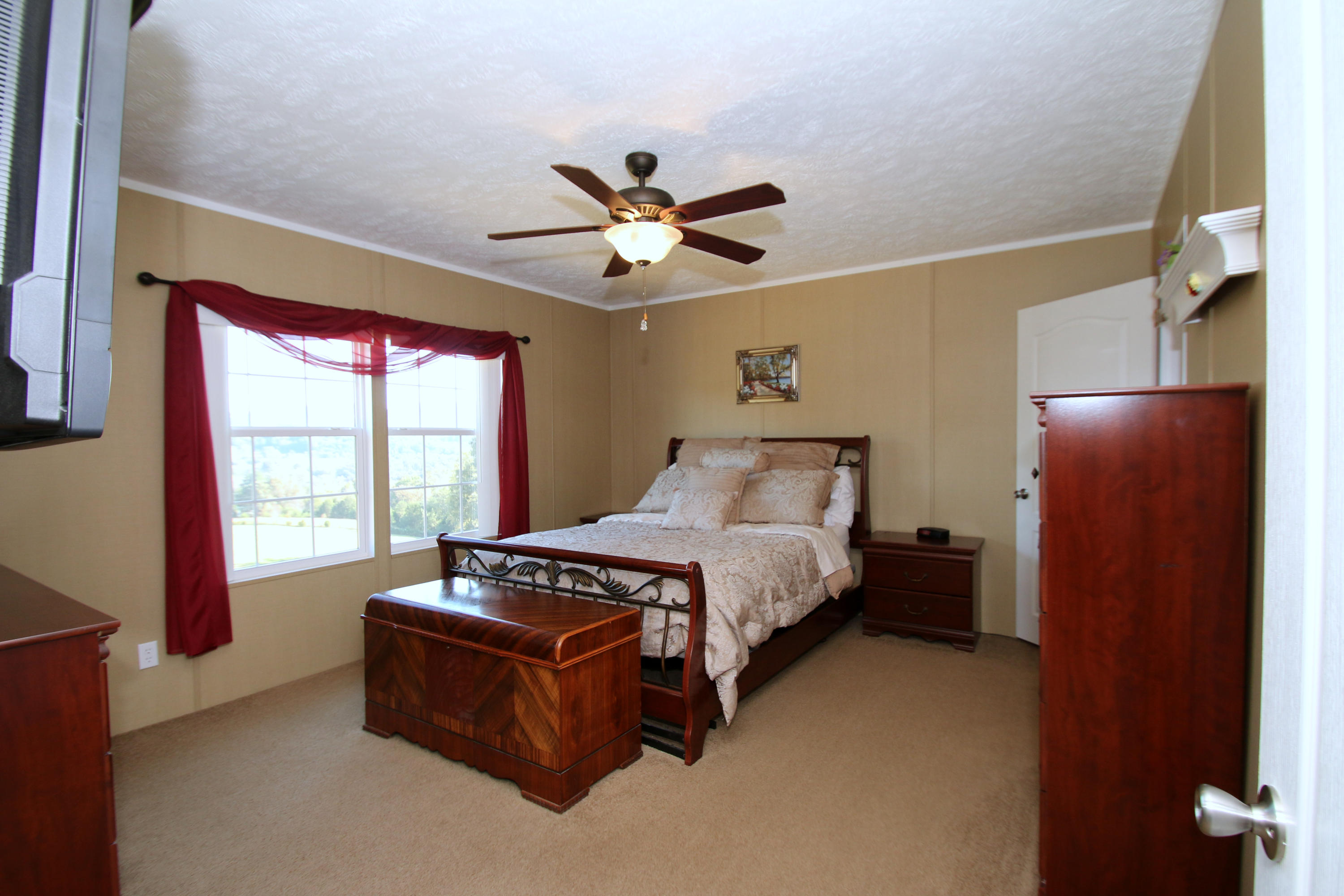 765 Old Stage Coach Road Rutledge, TN 37861 - Photo 9 of 38 Master bedroom