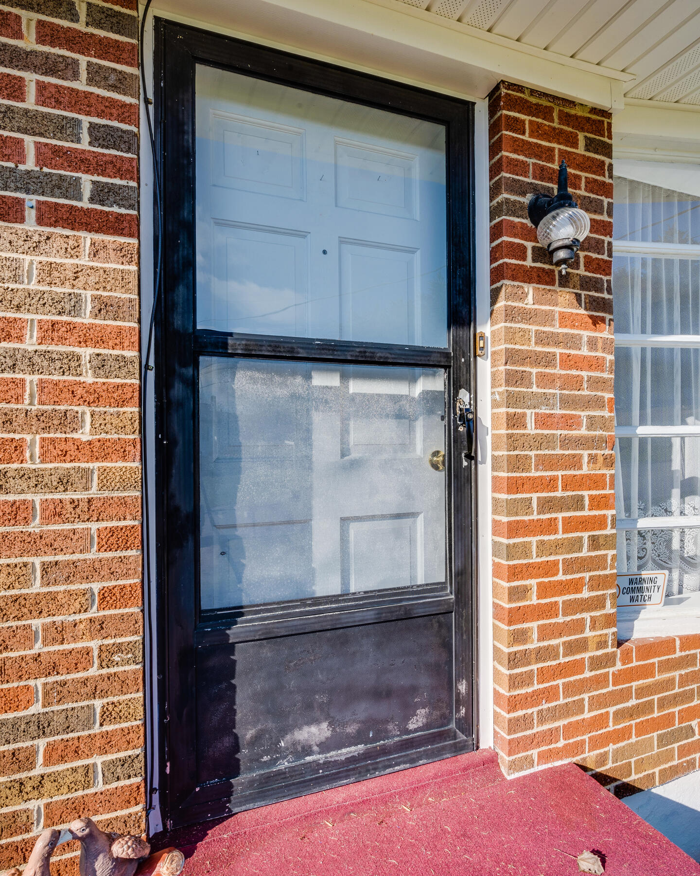 141 Valley View Road Bristol, VA 24202 - Photo 4 of 34 004