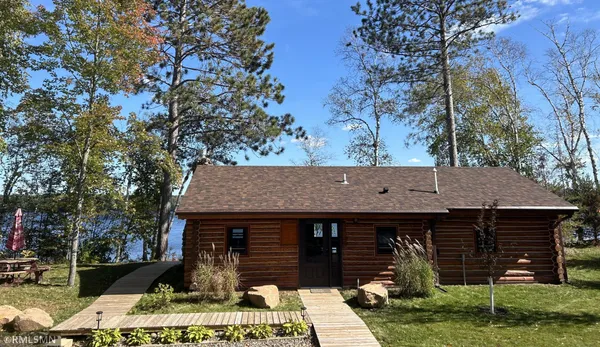 $515,000 | 52728 West Grindstone Road, Sandstone, MN 55072