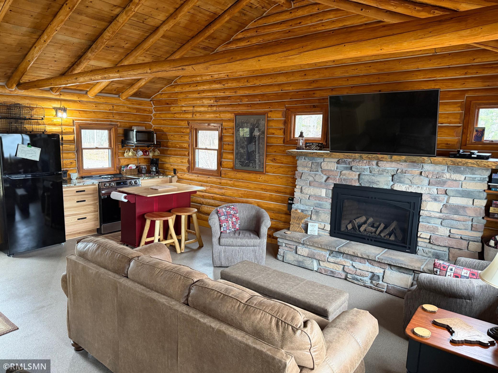 52728 West Grindstone Road Sandstone, MN 55072 - Photo 7 of 33