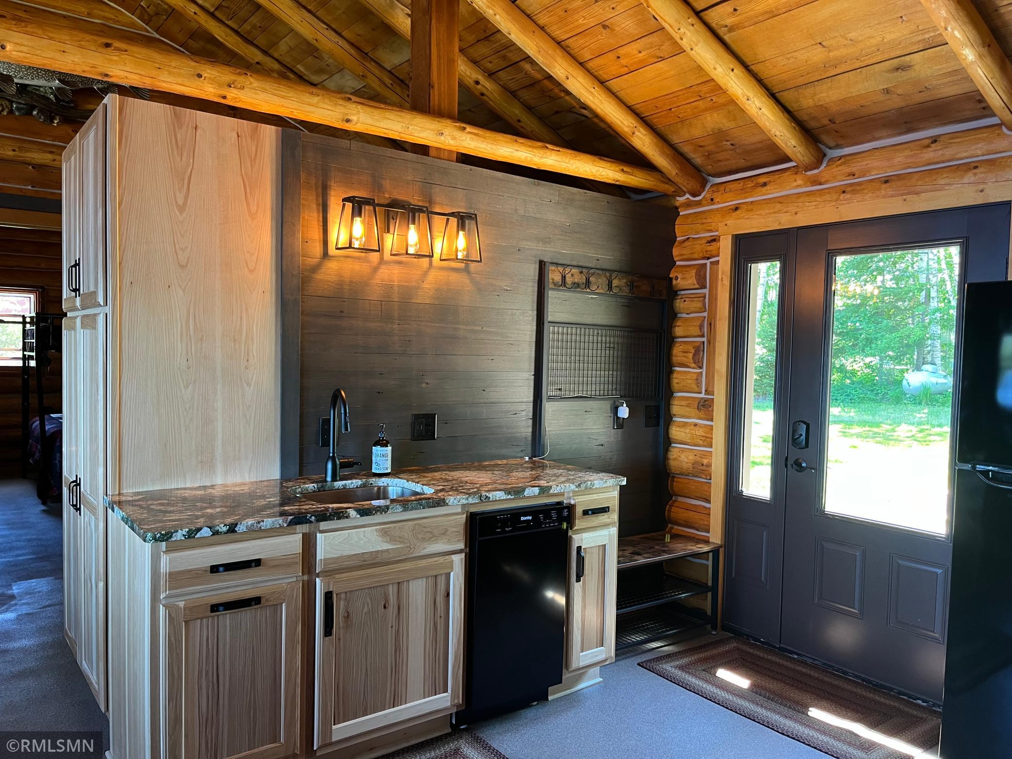 52728 West Grindstone Road Sandstone, MN 55072 - Photo 9 of 33