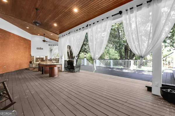 $969,900 | 5001 Country Club Road, Statesboro, GA 30458