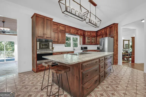 $969,900 | 5001 Country Club Road, Statesboro, GA 30458