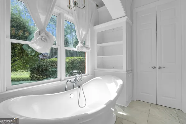 $969,900 | 5001 Country Club Road, Statesboro, GA 30458
