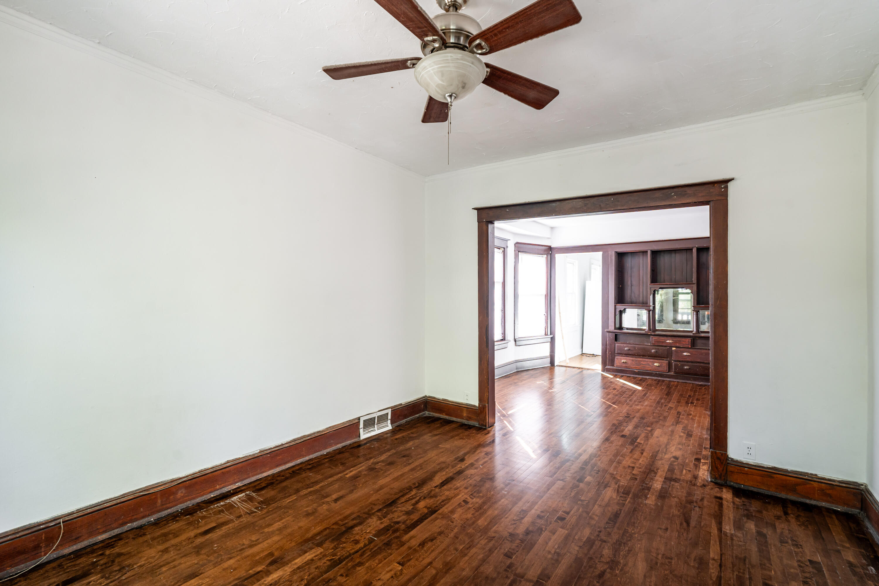 2857 North 34th Street, Unit 2859 Milwaukee, WI 53210 - Photo 19 of 33 DSC07295