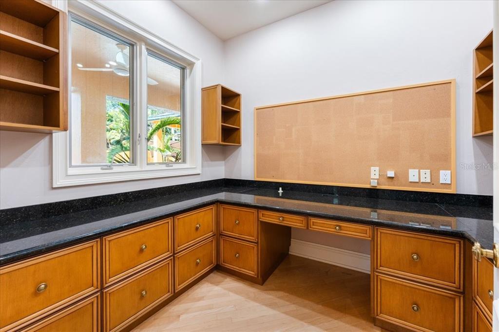 5237 Mahogany Ridge Drive Naples, FL 34119 - Photo 49 of 94