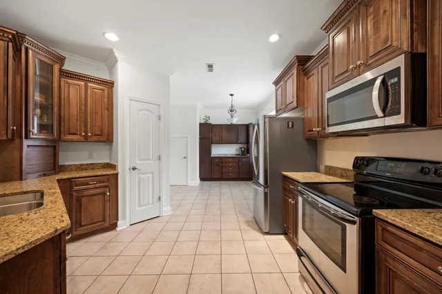 $450,000 | 8614 Maple Valley Drive, Chattanooga, TN 37421