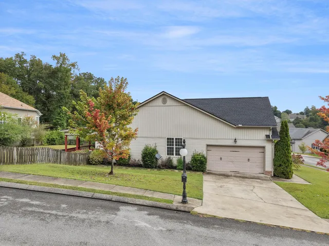 $450,000 | 8614 Maple Valley Drive, Chattanooga, TN 37421