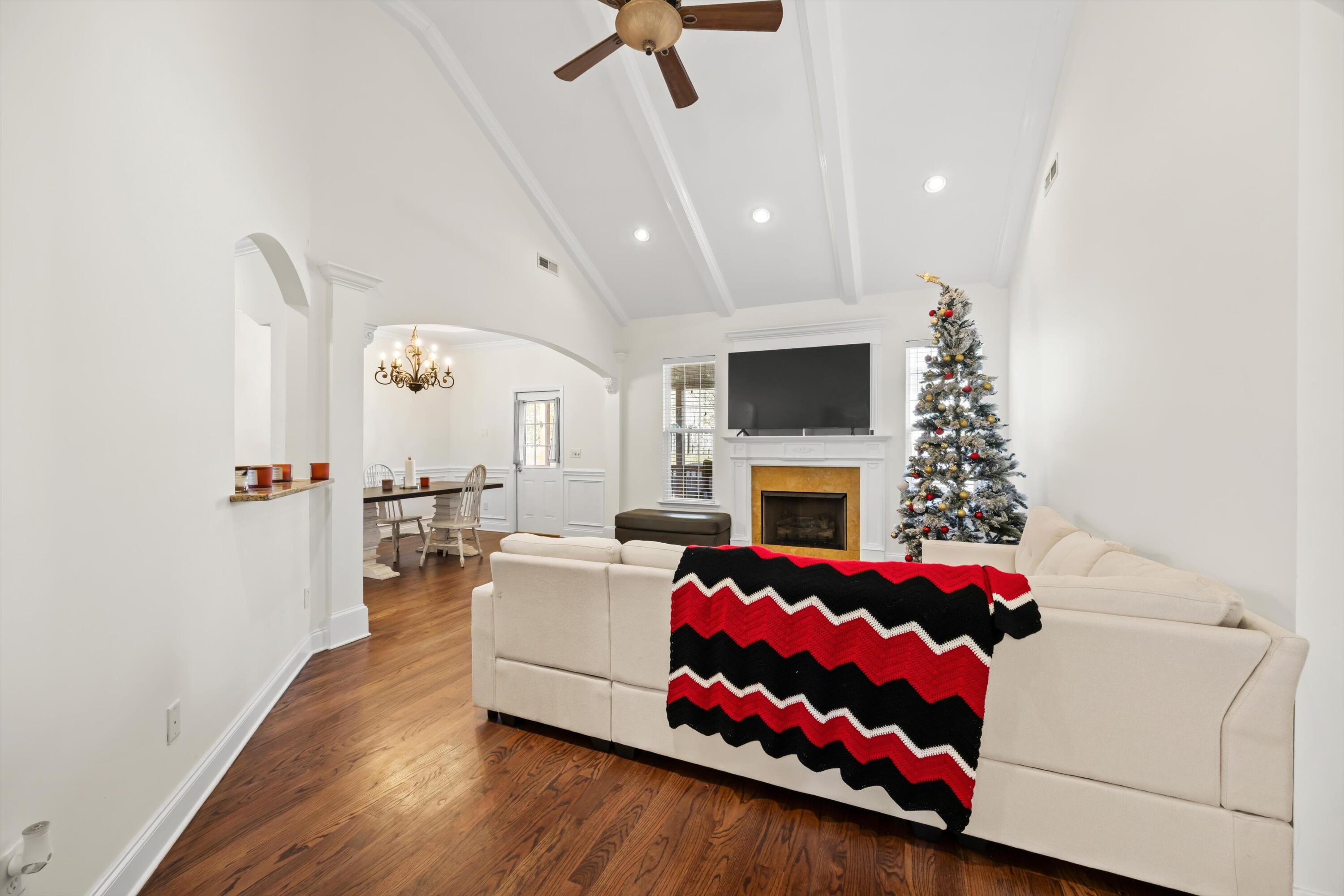 8614 Maple Valley Drive Chattanooga, TN 37421 - Photo 8 of 33 08-090A3639