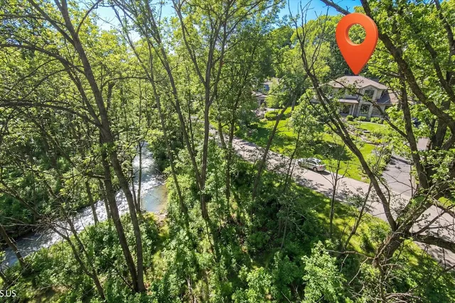 $980,000 | 615 Harper Drive, Algonquin, IL 60102