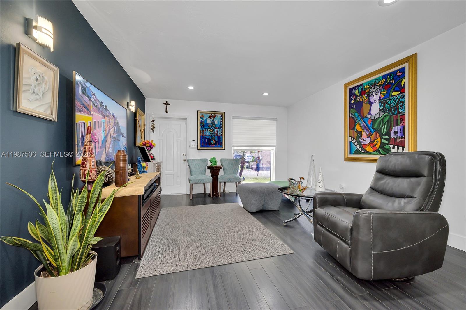 12324 Southwest 111th S Canal Street Road Miami, FL 33186 - Photo 11 of 39