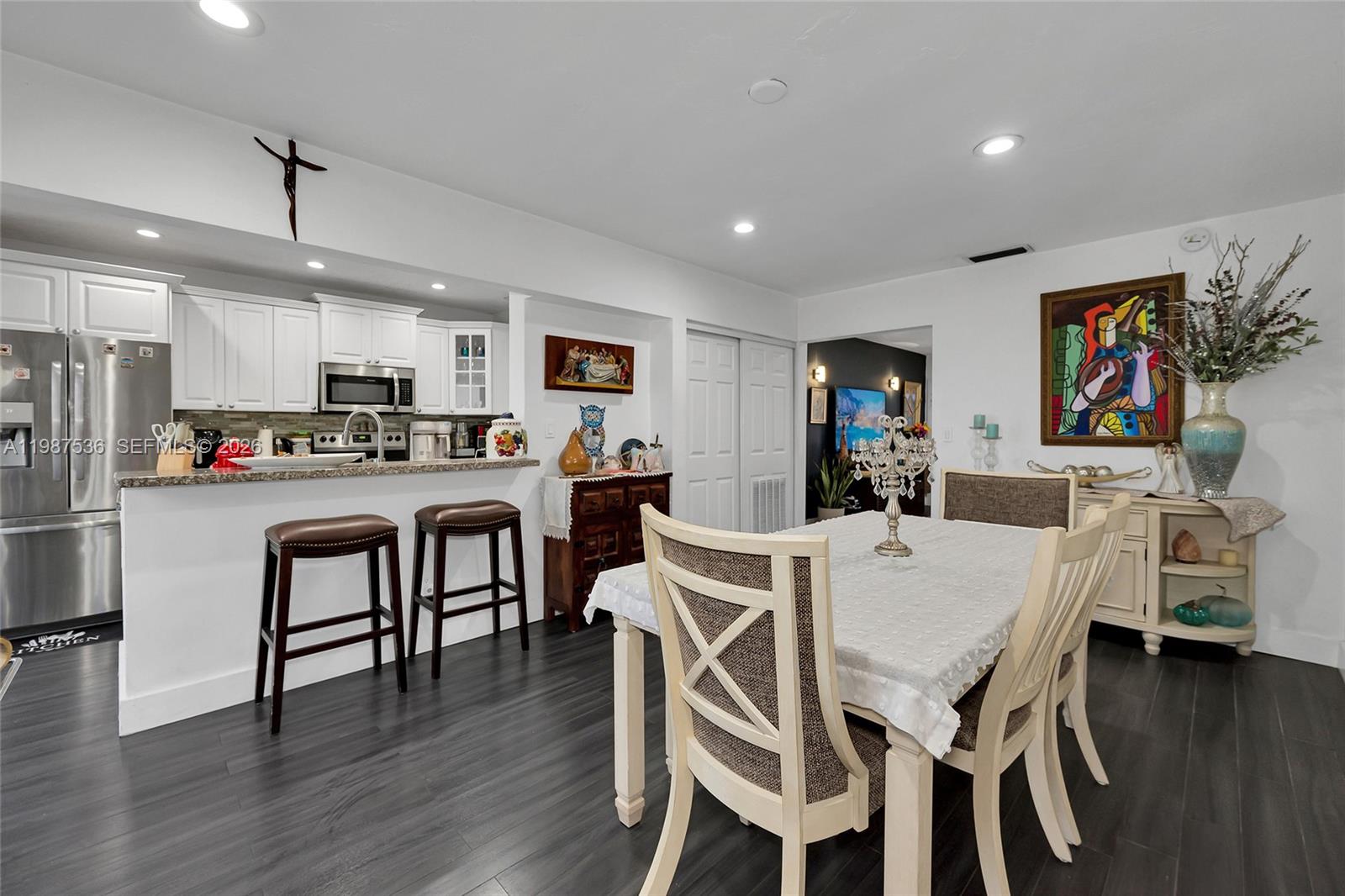 12324 Southwest 111th S Canal Street Road Miami, FL 33186 - Photo 15 of 39