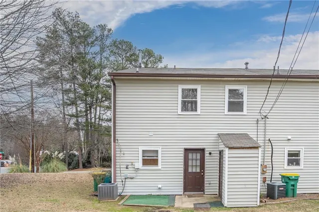 $1,750 | 114 Bentley Parkway, Unit B, Woodstock, GA 30188